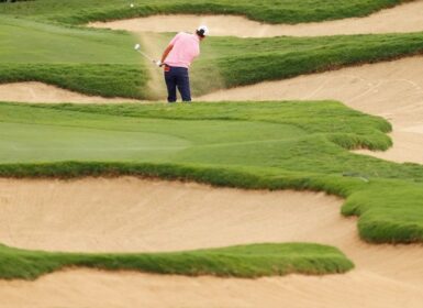 Harris English Cliff Hawkins/Getty Images/AFP