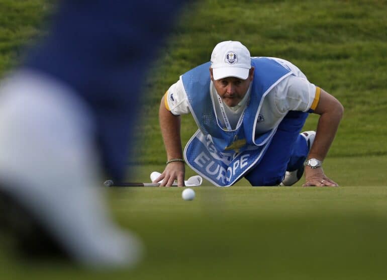 Billy Foster AFP PHOTO / ADRIAN DENNIS